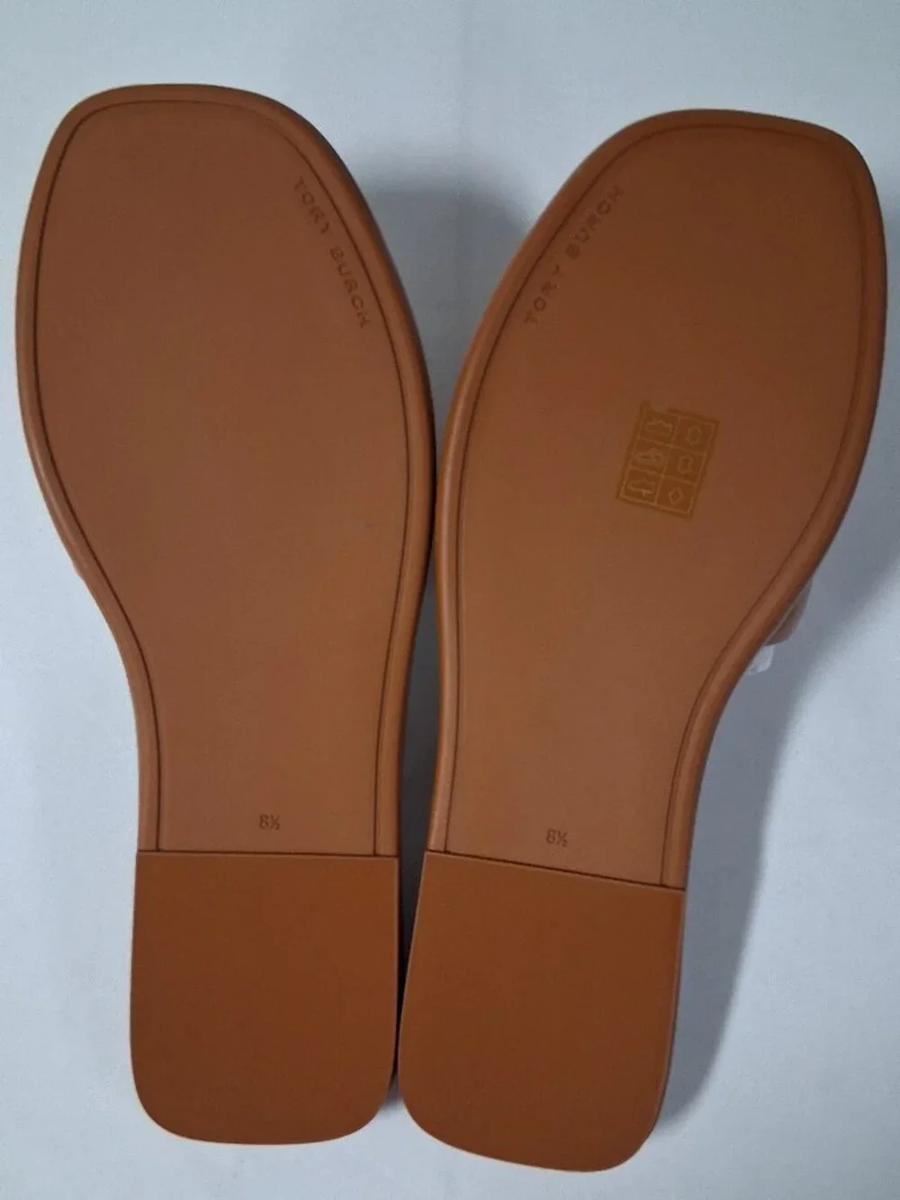 Tory Burch classic tory